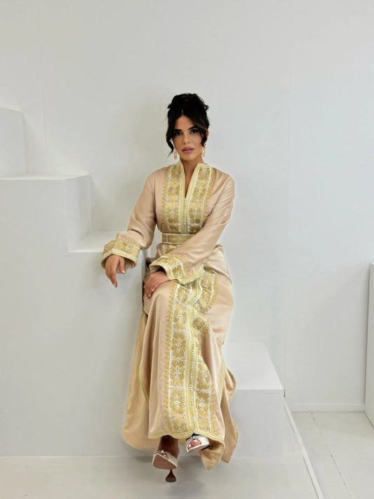 Darine Beige Kaftan – Handgemaakte Marokkaanse Jurk – productweergave 2