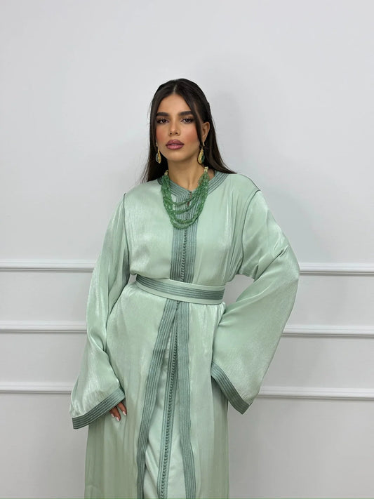 Souad Groene Takshita – Tweedelig Marokkaans Ceremonieel Gewaad – productweergave 2