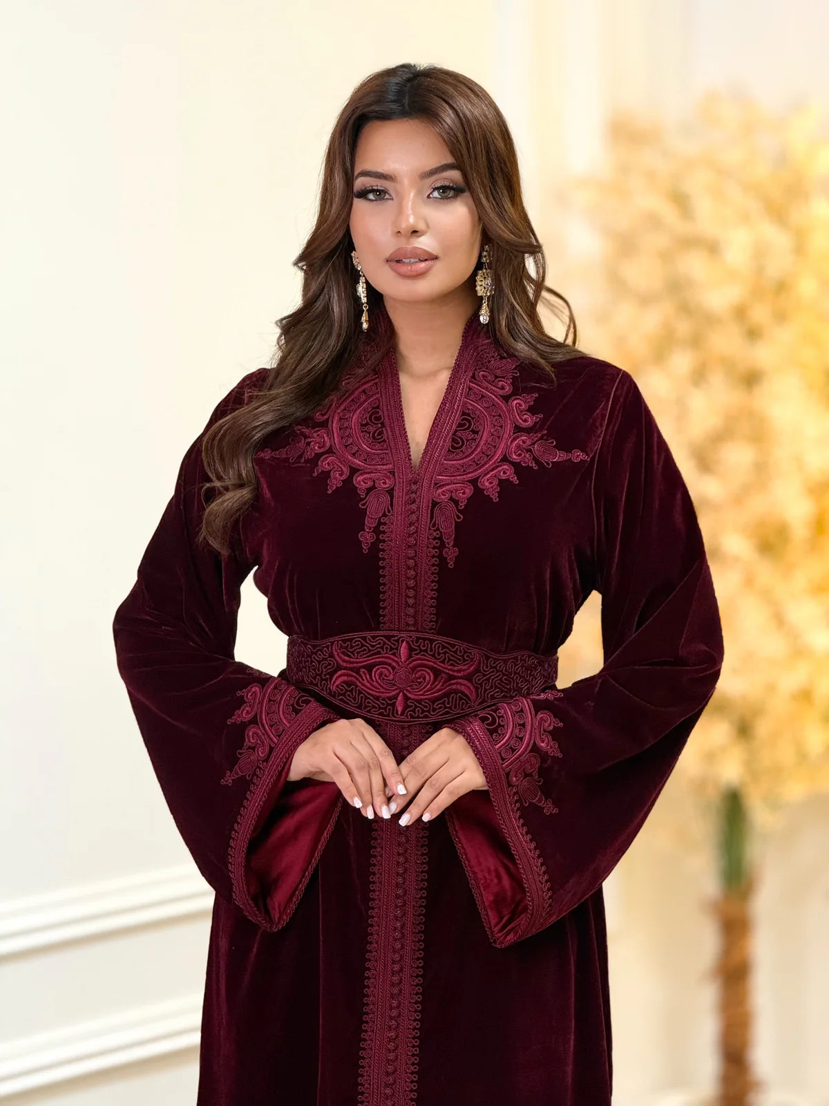 Insaf Bourgondische Kaftan – Handgemaakte Marokkaanse Jurk – productweergave 9