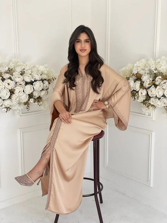 Nirmine Abaya – Elegante Marokkaanse Robe voor Thuis & Bijeenkomsten – productweergave 2