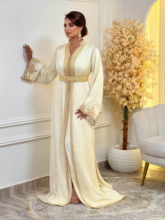 Samira Beige Takshita – Tweedelige Marokkaanse Ceremoniejurk – productweergave 2