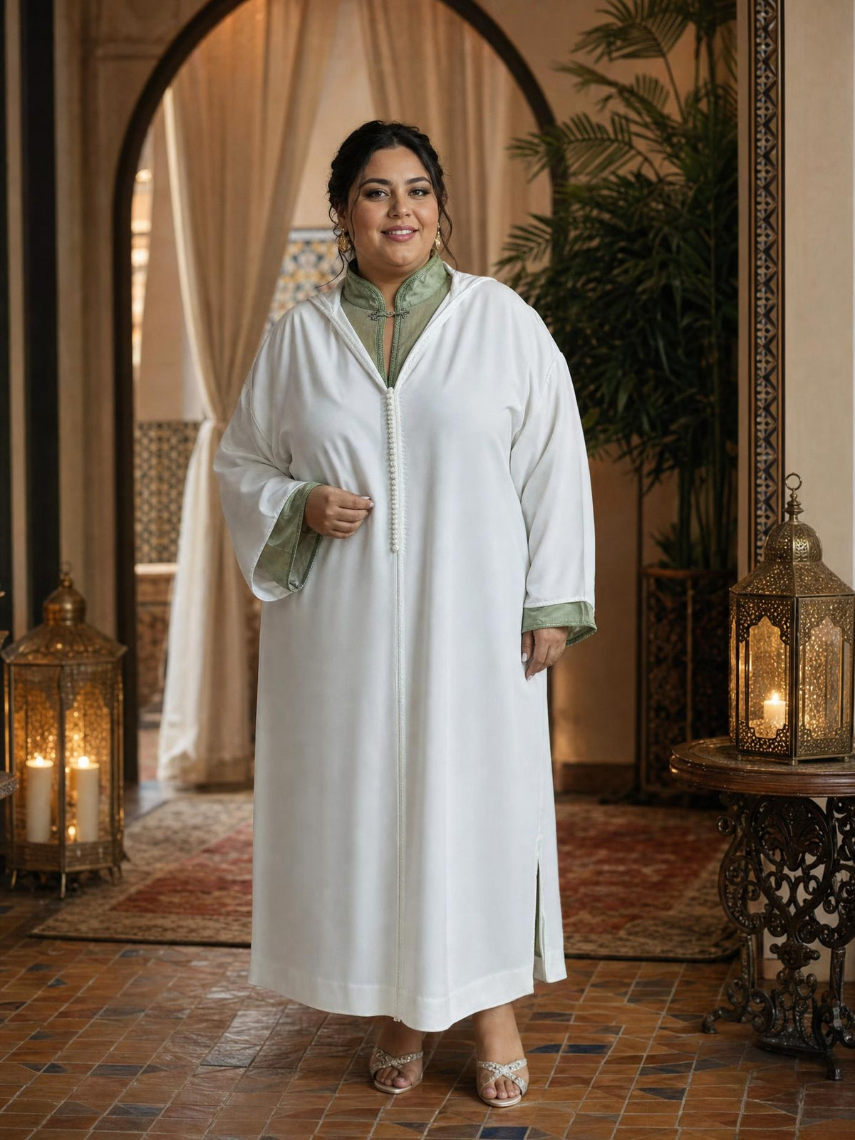 Ibtihal Djellaba – Casual Marokkaanse Tuniek voor Dagelijks Comfort — plus-size model