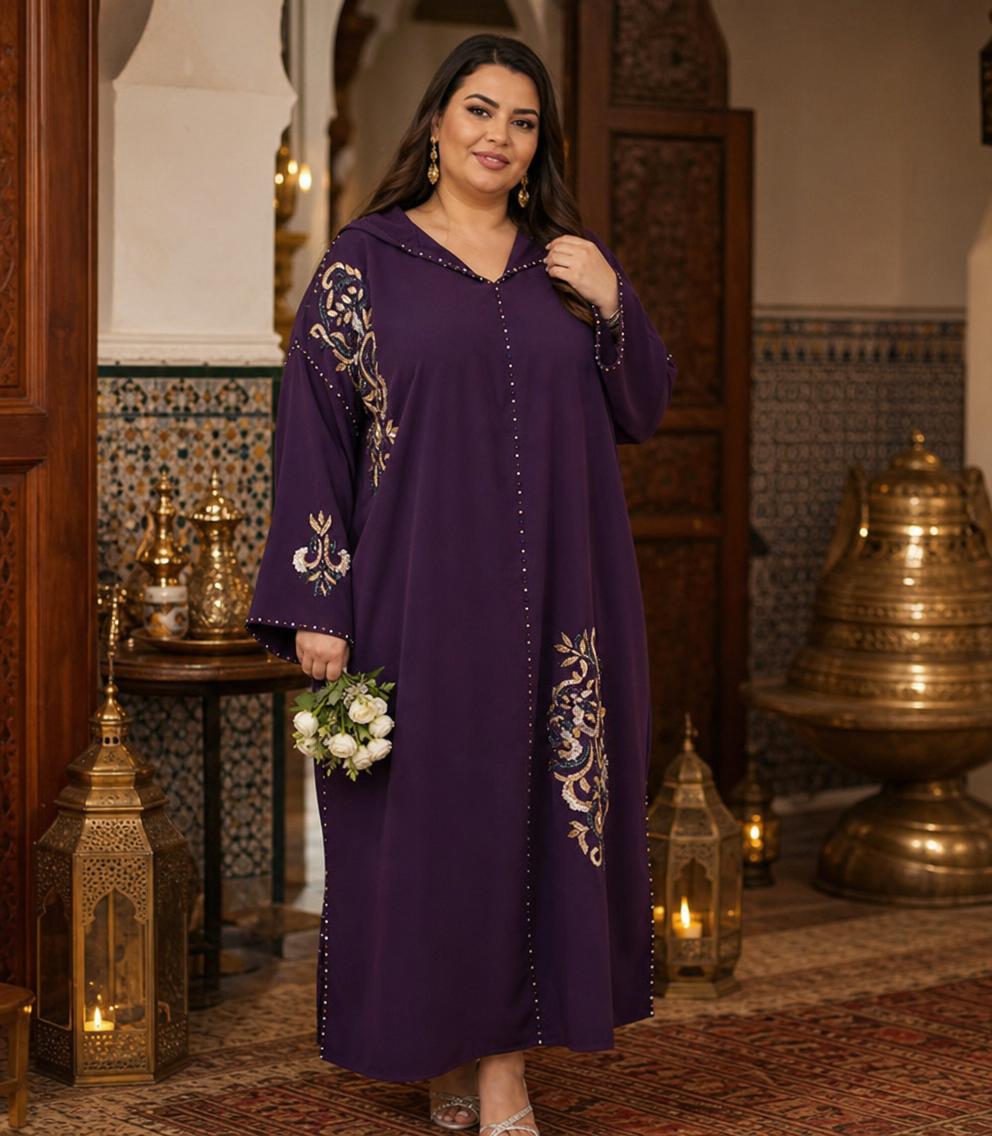 Samira Paarse Djellaba – Casual Marokkaanse Tuniek voor Dagelijks Comfort — plus-size model
