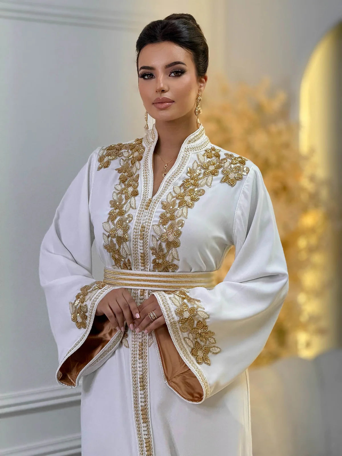 Rihab Witte Kaftan – Handgemaakte Marokkaanse Jurk – productweergave 4