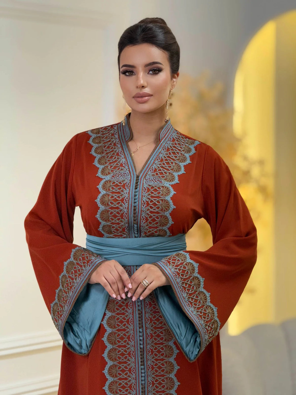 Rawia Rode Kaftan – Handgemaakte Marokkaanse Jurk – productweergave 5