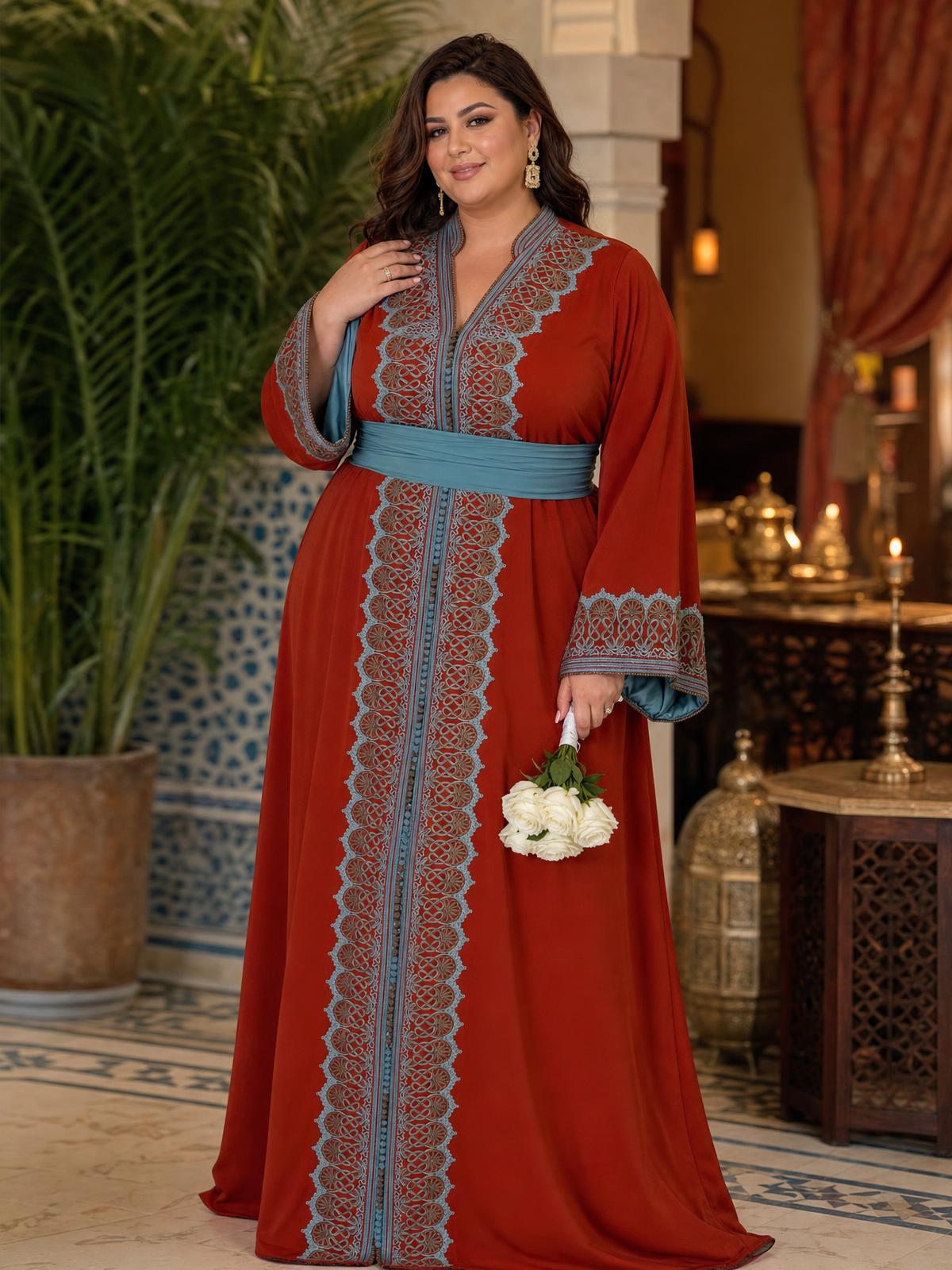 Rawia kaftan \u2014 plus-size model