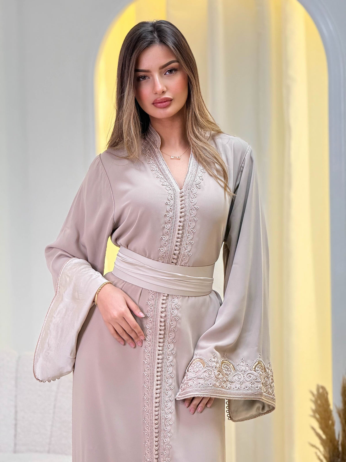 Sajida Beige Kaftan – Handgemaakte Marokkaanse Jurk – productweergave 6
