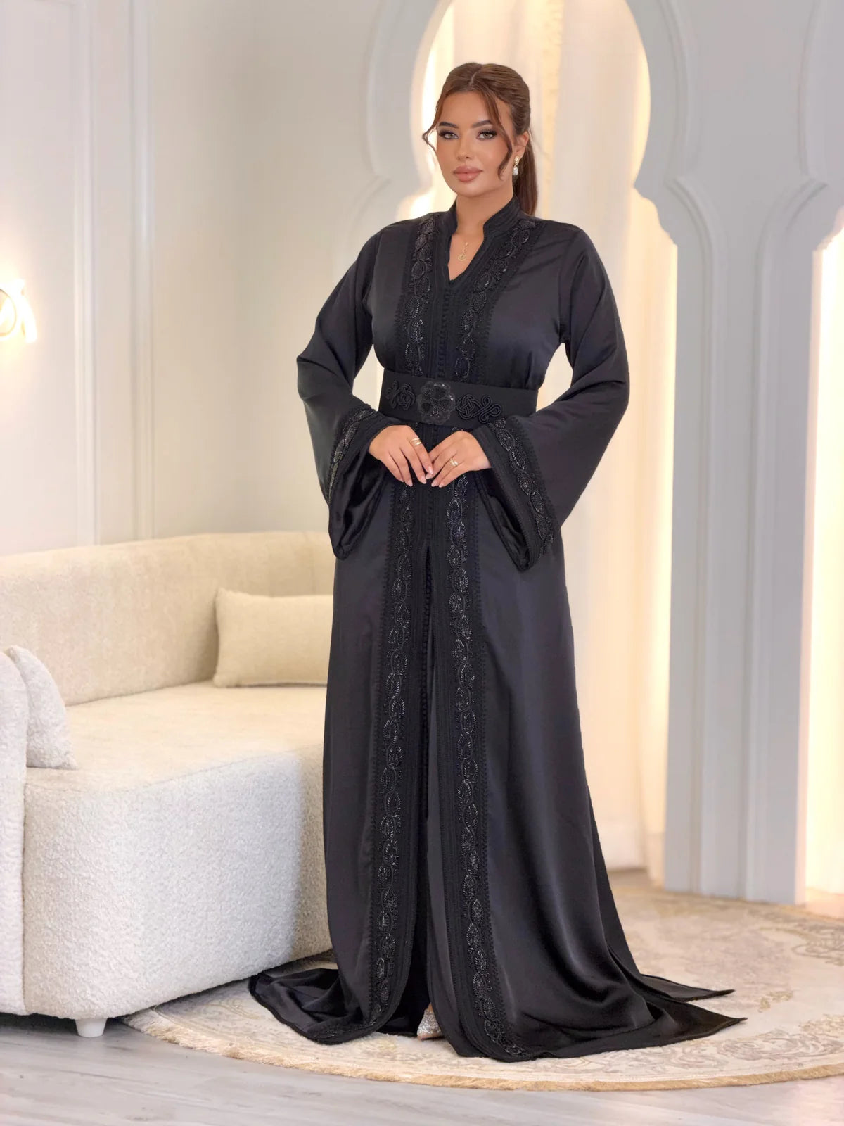 Warda Black Takchita – Two-Piece Moroccan Ceremonial Dress – embroidery detail